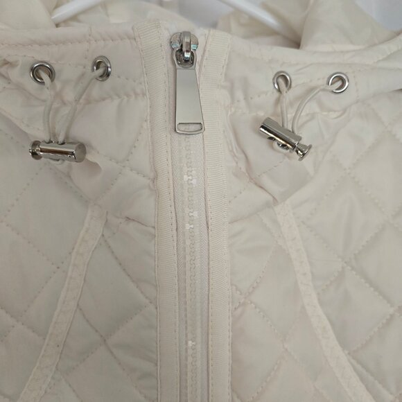 Cute quilted jacket - Picture 4 of 9